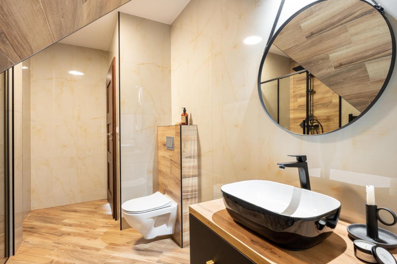 Para Apartments - Dwupoziomowe Apartamenty ビャウィ・ドゥナイェツ エクステリア 写真