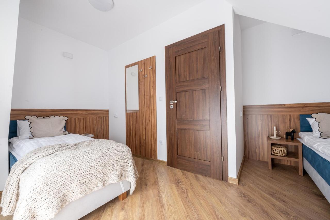 Para Apartments - Dwupoziomowe Apartamenty ビャウィ・ドゥナイェツ エクステリア 写真